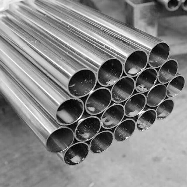 tainless Steel 303 Pipes & Tubes industrial grade stainless steel piping for engineering and fabrication